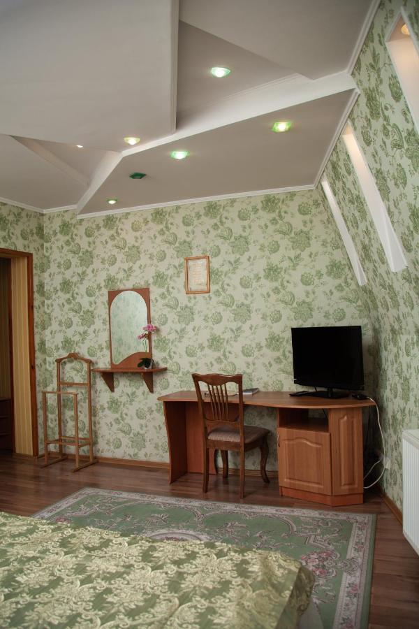 Hotel Piligrim 1 à Mykolaïv Extérieur photo