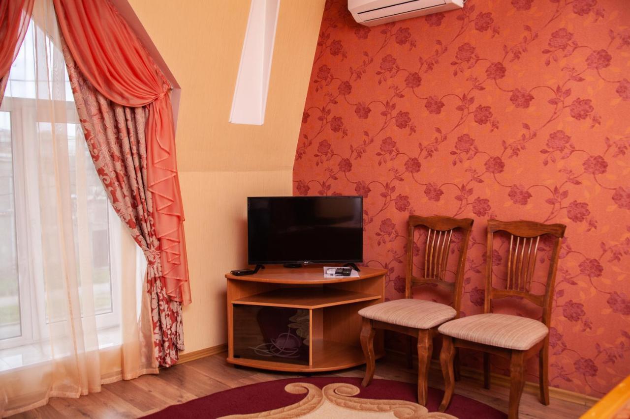 Hotel Piligrim 1 à Mykolaïv Extérieur photo